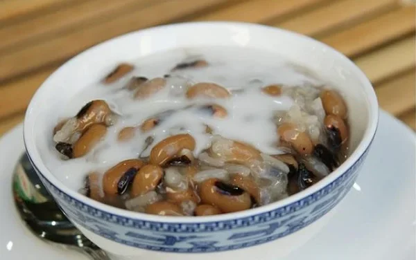 Công Thức Nấu Chè Đậu Trắng Nước Cốt Dừa Đơn Giản Dễ Làm