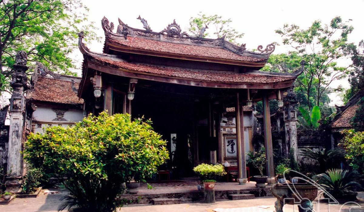 Đền Chử Đồng Tử Hành trình đến với vùng đất thiêng liêng