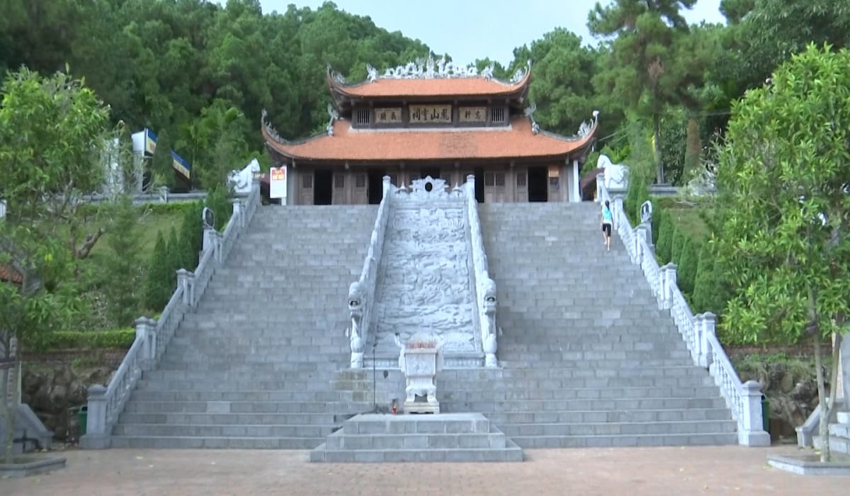 Khám Phá Đền Thờ Chu Văn An: Nơi Tôn Vinh “Vạn Thế Sư Biểu”