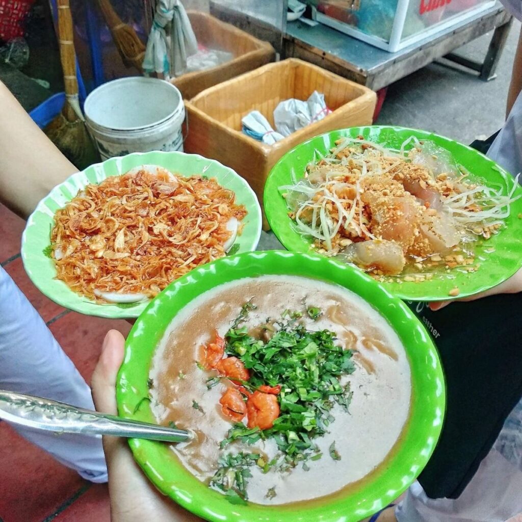 1 Vòng Thành Phố Thanh Hóa: Food Tour Ăn Vặt Thanh Hóa