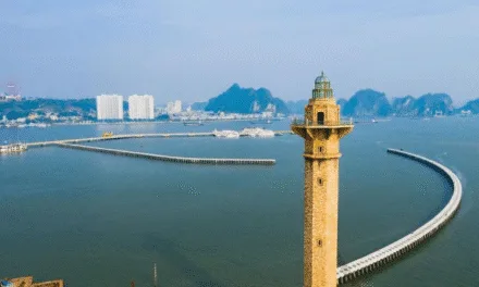 Du lịch Hạ Long 2025 A-Z: Điểm cũ nét mới nhưng vẫn đầy hấp dẫn