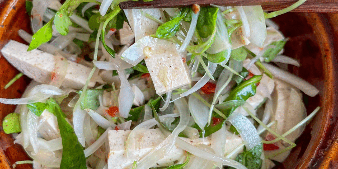 Chả Lụa Trộn Rau Răm – Món Giải Ngán Ngon Miệng, Dễ Làm