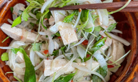 Chả Lụa Trộn Rau Răm – Món Giải Ngán Ngon Miệng, Dễ Làm