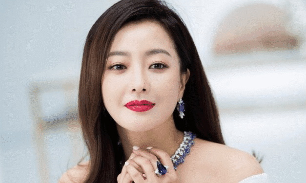 Những Quy Tắc Ứng Xử Của Phụ Nữ Thông Minh Trong Giao Tiếp Hằng Ngày