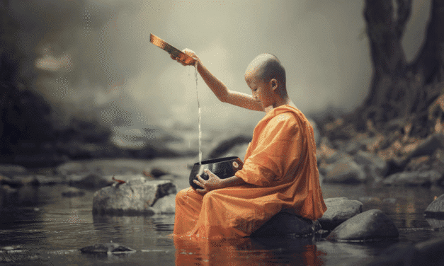 Giàu Tinh Thần Hay Giàu Vật Chất: Bạn Chọn Điều Gì?