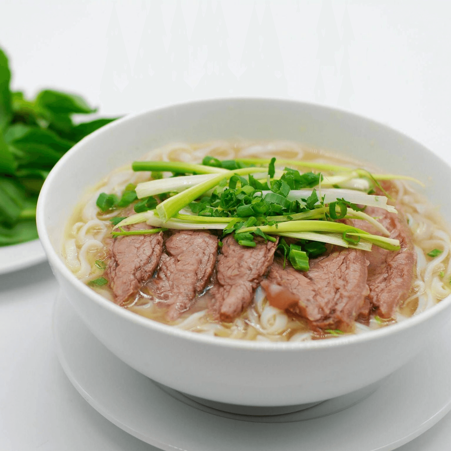 Phở bò: Bí quyết chinh phục danh hiệu món ăn ngon nhất thế giới?