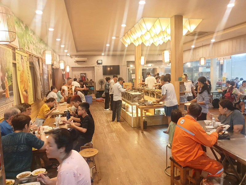 18 Nhà Hàng Chay Sài Gòn: Ăn Ngon, Tâm Tịnh, Thử Ngay Nhé 18 Nhà Hàng Chay Sài Gòn: Ăn Ngon, Tâm Tịnh, Thử Ngay Nhé