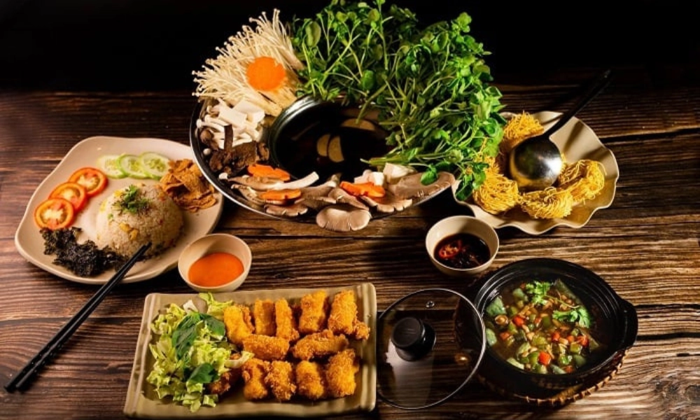 18 Nhà Hàng Chay Sài Gòn: Ăn Ngon, Tâm Tịnh, Thử Ngay Nhé 18 Nhà Hàng Chay Sài Gòn: Ăn Ngon, Tâm Tịnh, Thử Ngay Nhé