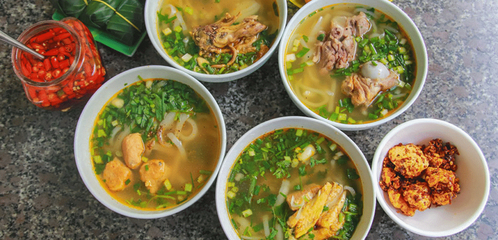 Food Tour Đà Nẵng: 5 Quán Ăn "Ngon - Bổ - Rẻ" Theo Gợi Ý Michelin - Bạn Đã Thử Chưa? Food Tour Đà Nẵng: 5 Quán Ăn "Ngon - Bổ - Rẻ" Theo Gợi Ý Michelin - Bạn Đã Thử Chưa?