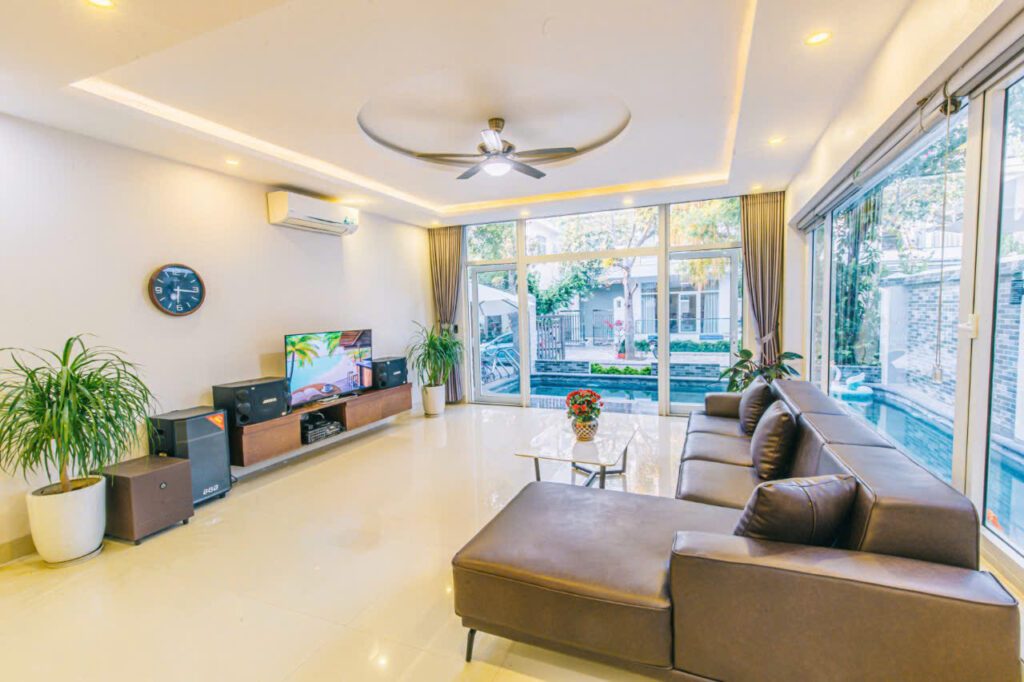 10 Kinh Nghiệm Khi Thuê Villa FLC Sầm Sơn Để Không "Tiền Mất Tật Mang" 10 Kinh Nghiệm Khi Thuê Villa FLC Sầm Sơn Để Không "Tiền Mất Tật Mang"