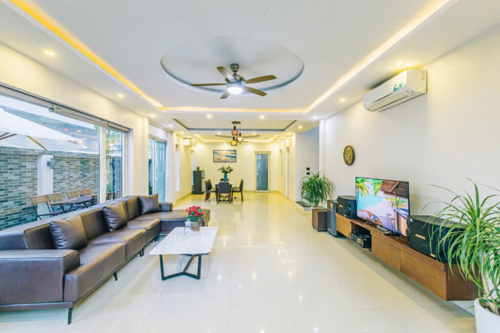 10 Kinh Nghiệm Khi Thuê Villa FLC Sầm Sơn Để Không "Tiền Mất Tật Mang" 10 Kinh Nghiệm Khi Thuê Villa FLC Sầm Sơn Để Không "Tiền Mất Tật Mang"
