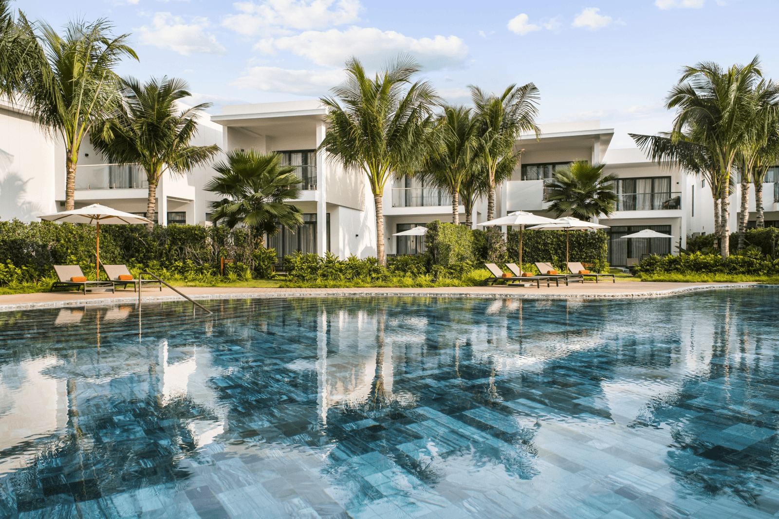 Chỉ từ 1 triệu/người: Resort Hồ Tràm đang giảm giá sốc!
