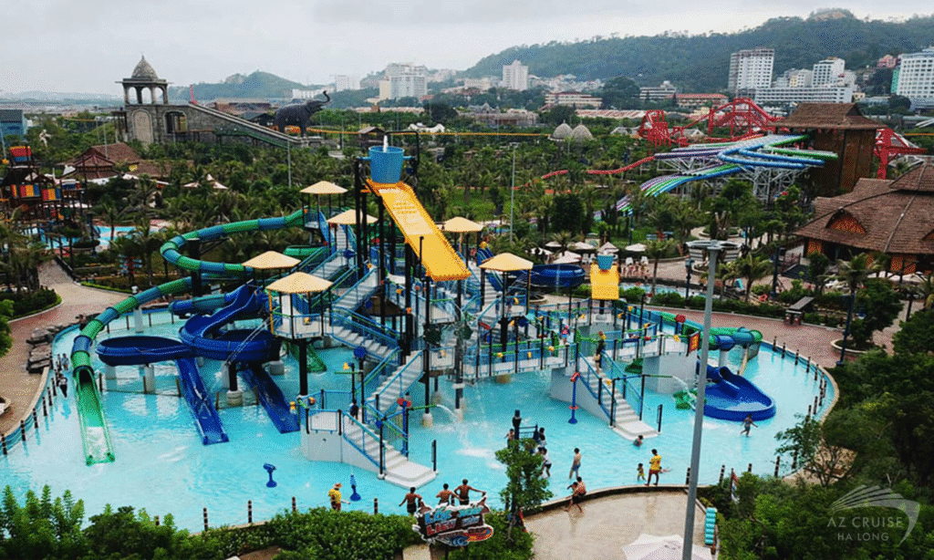 Sun World Hạ Long: Hướng dẫn du lịch trọn vẹn 2025 Công viên nước (Typhoon Water Park)