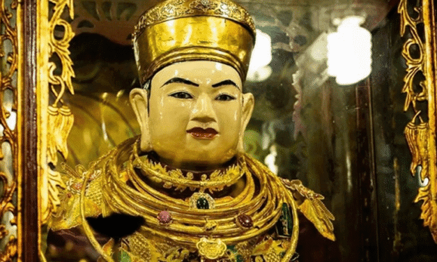 Hướng Dẫn Sắm Lễ Ông Hoàng Bảy Linh Thiêng Ở Đền Bảo Hà