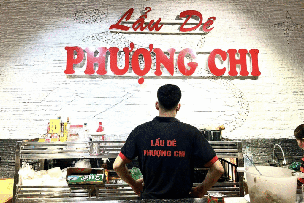 TOP 7 Quán Ăn Tối Ngon Hải Phòng "Gây Nghiện" Bạn Nhất Định Phải Ghé! 1. Lẩu Dê Phượng Chi – Hương Vị Dê Tươi Đậm Đà