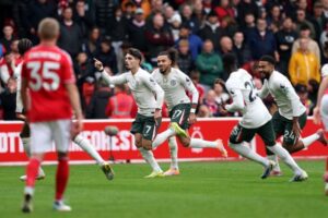 Chấm Điểm Dàn Sao Chelsea: Pedro Neto, Acheampong và Reece James Tỏa Sáng Rực Rỡ Đến Mức Nào? cham-diem-dan-sao-chelsea-pedro-neto-acheampong-reece-james-toa-sang-ruc
