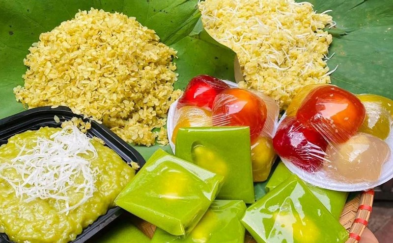6. Cốm Mễ Trì: Món Quà Thu Thanh Khiết Của Đất Kinh Kỳ