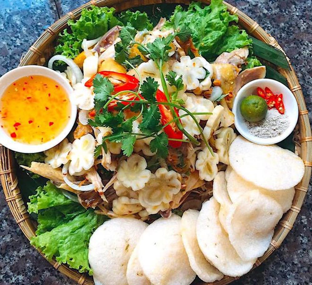 Nếm Trọn Văn Hiến Ngàn Năm: 7 Món Ăn Hà Nội Di Sản Quốc Gia Bạn Nhất Định Phải Thử! nem-tron-van-hien-ngan-nam-7-mon-an-ha-noi-di-san-quoc-gia-ban-nhat-dinh-phai-thu-1