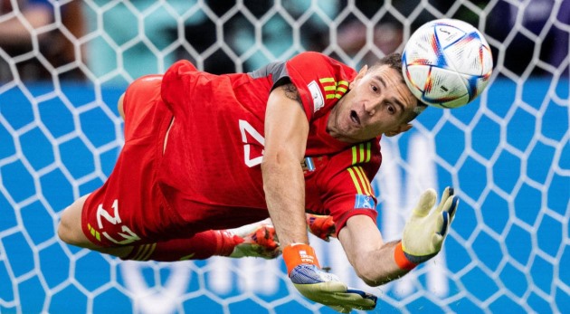 NÓNG: MU ‘Tái Hợp’ Martinez, Chelsea ‘Săn’ Toney – Toàn Cảnh Chuyển Nhượng Bóng Đá Hôm Nay 3/10!