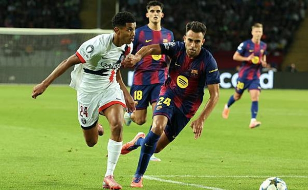 Thất bại trước PSG: Kỳ chuyển nhượng nào khiến hàng thủ Barcelona ‘tan hoang’?