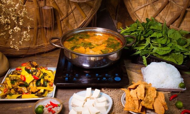 Thèm Lẩu Ếch? “Điểm Danh” 12+ Quán Ngon “Bá Cháy” Nhất Hà Nội Không Thể Bỏ Qua!