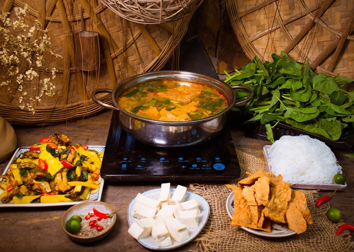 Thèm Lẩu Ếch? “Điểm Danh” 12+ Quán Ngon “Bá Cháy” Nhất Hà Nội Không Thể Bỏ Qua!