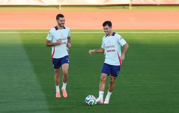Từ kép phụ thành xương sống: Liệu Mikel Merino và Martin Zubimendi có dẫn dắt Tây Ban Nha đến World Cup 2026? xuong-song-mikel-merino-martin-zubimendi-dan-dat-tay-ban-nha-world-cup-2026