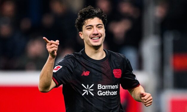 Bayer Leverkusen thắng đậm Heidenheim, củng cố ngôi đầu