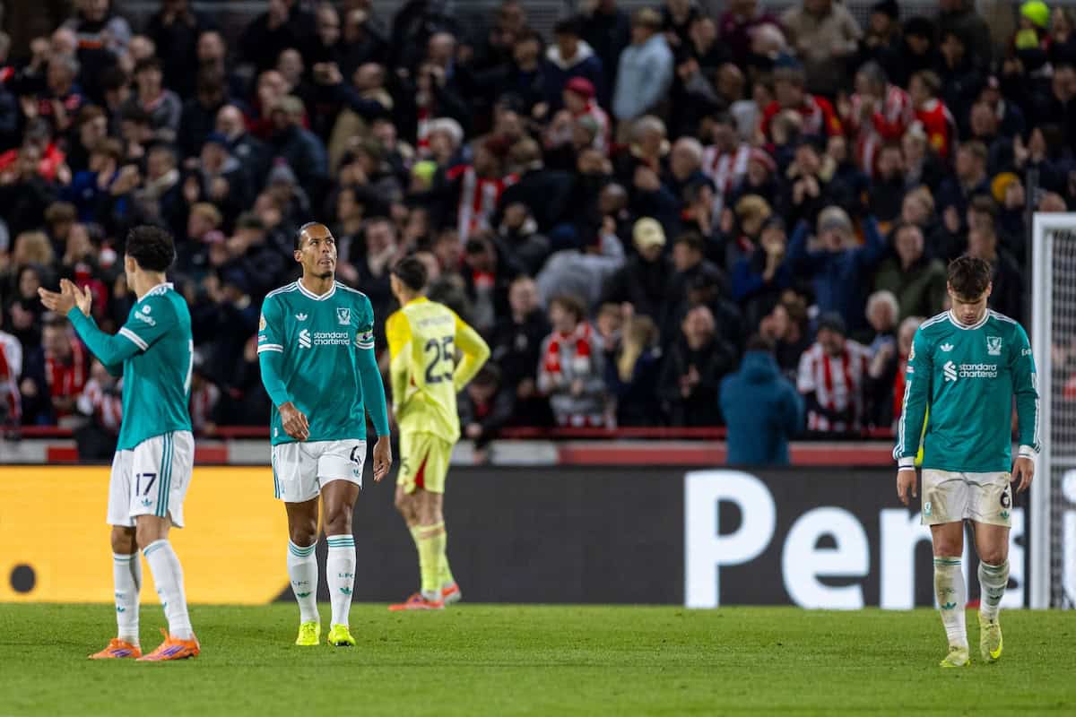 liverpool-khung-hoang-toan-dien-arne-slot-dung-truoc-bai-toan-lon-1