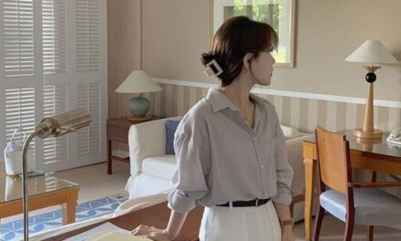 Khi quà công ty khác mọi người, làm sao để ứng xử tự tin