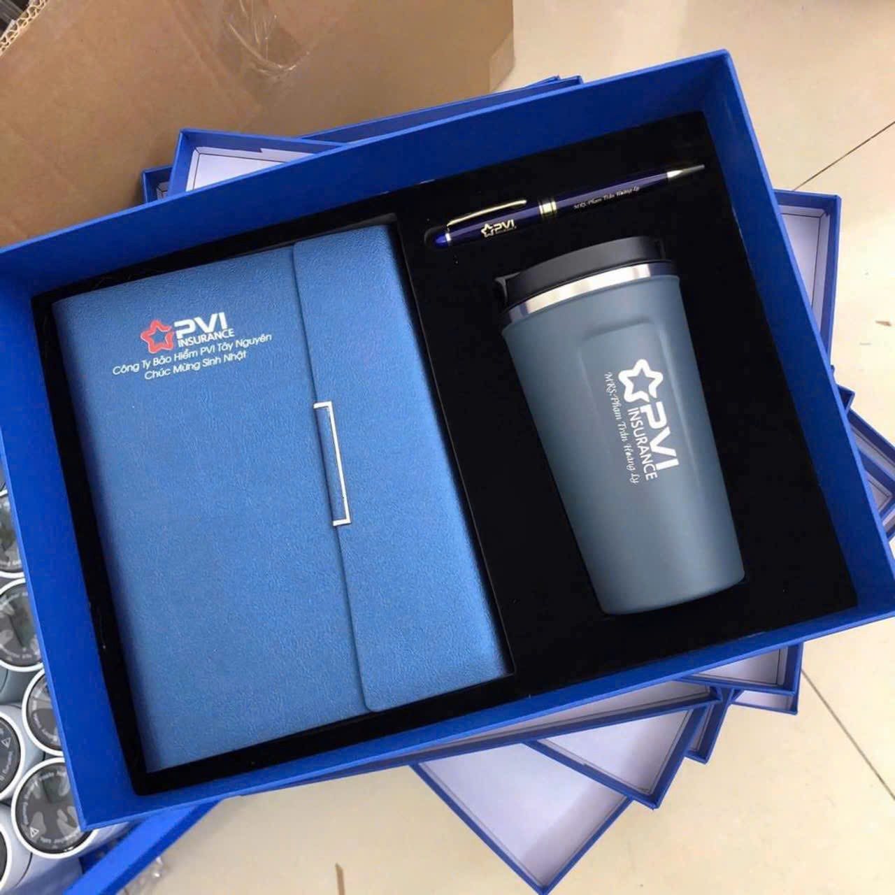 khi-qua-cong-ty-khac-moi-nguoi-lam-sao-de-ung-xu-tu-tin-1