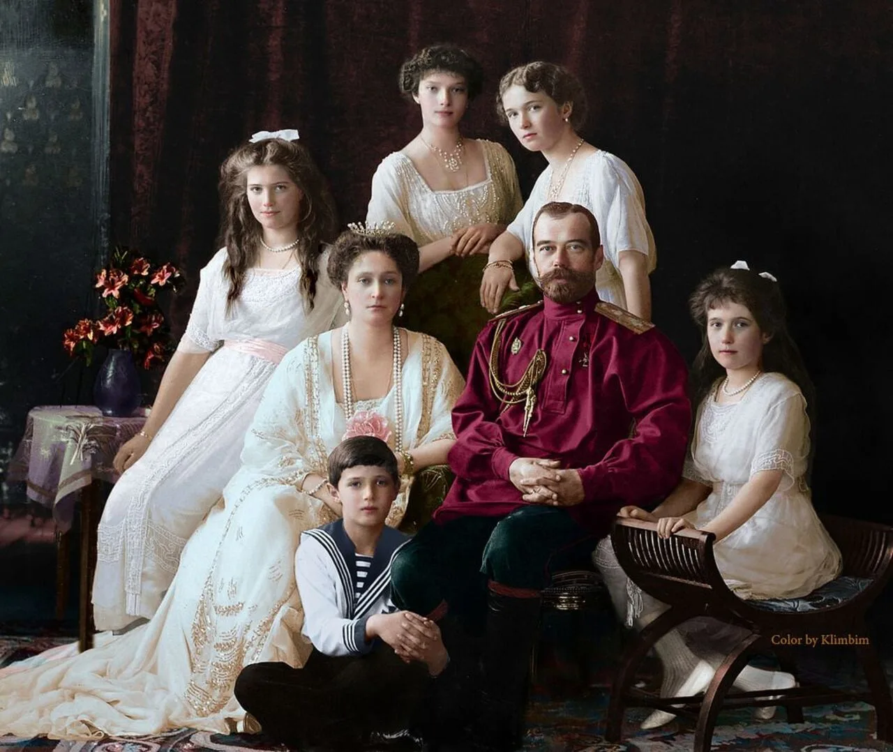 doan-ket-bi-tham-cua-gia-dinh-sa-hoang-romanov-bai-4-1