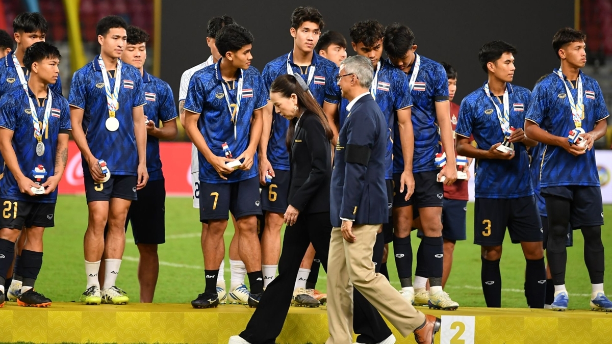 sau-sea-games-2025-charnwit-khuyen-thai-lan-ngung-ho-khau-hieu-vuot-tam-asean-1