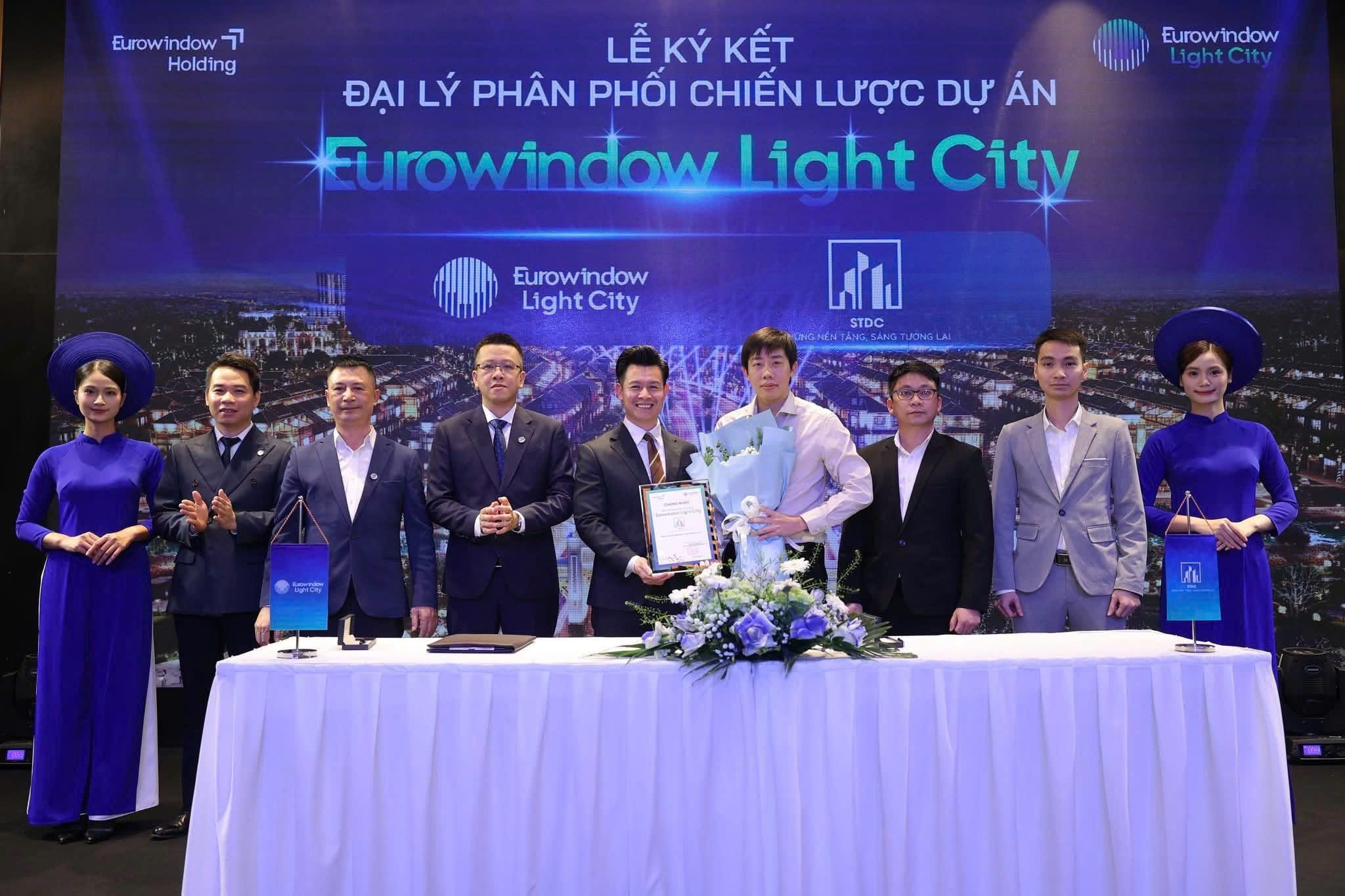 Eurowindow Light City lễ kí kết đại lý chiến lược, tạo lực đẩy mới cho BĐS bờ Bắc sông Mã