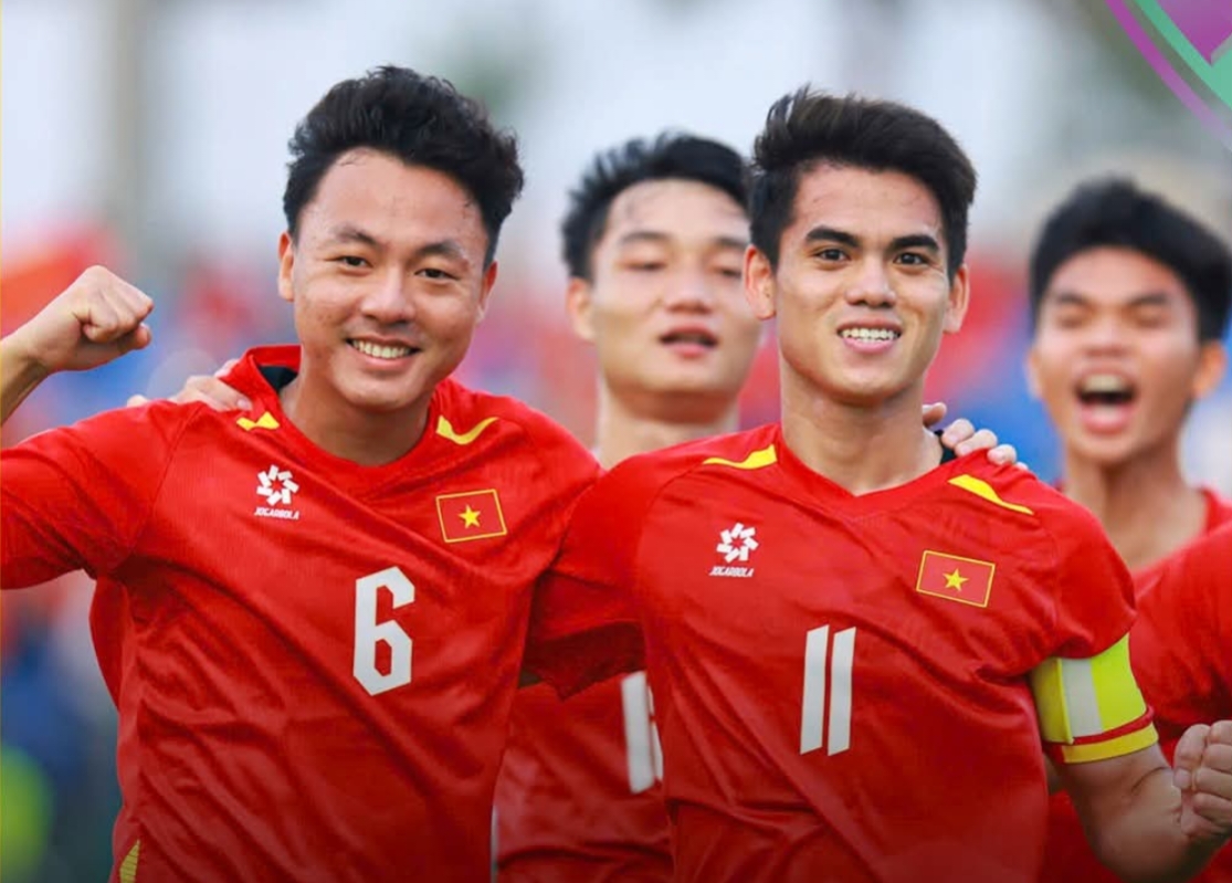 hlv-pham-minh-duc-than-phuc-ban-linh-u23-viet-nam-1