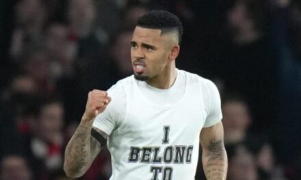 Gabriel Jesus chấn thương biến anh thành người mạnh mẽ hơn