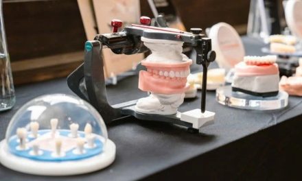 Công nghệ Nano Zirconia Hoa Kỳ: Răng sứ hoàn hảo tự nhiên