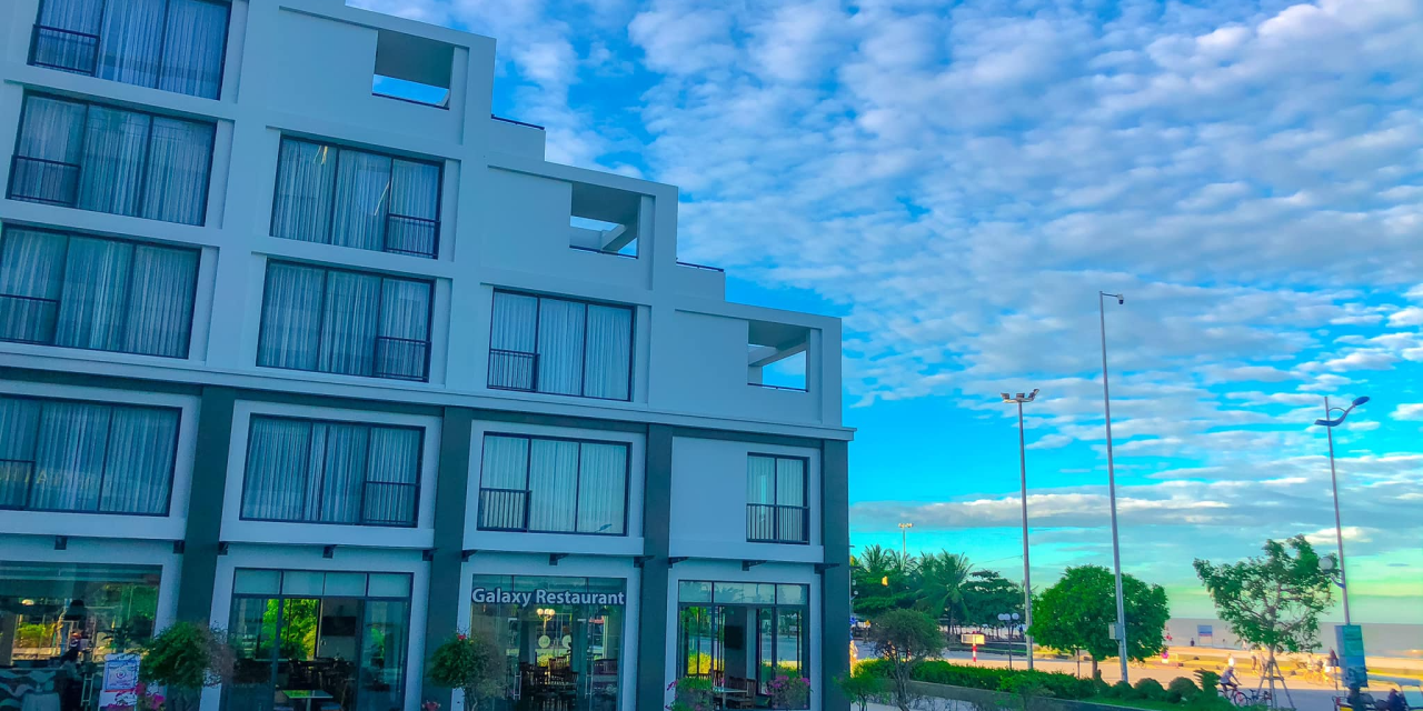 Top 7 Khách Sạn Xem Pháo Hoa 30/4 Đẹp Nhất Sầm Sơn 2026 — Đặt Ngay Kẻo Hết Phòng