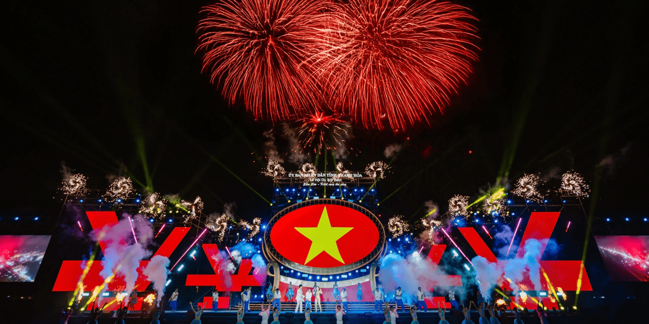 Ngày Bắn Pháo Hoa Chính Thức Sầm Sơn 2026: Giờ Nào, Ở Đâu, Xem Thế Nào Đẹp Nhất?