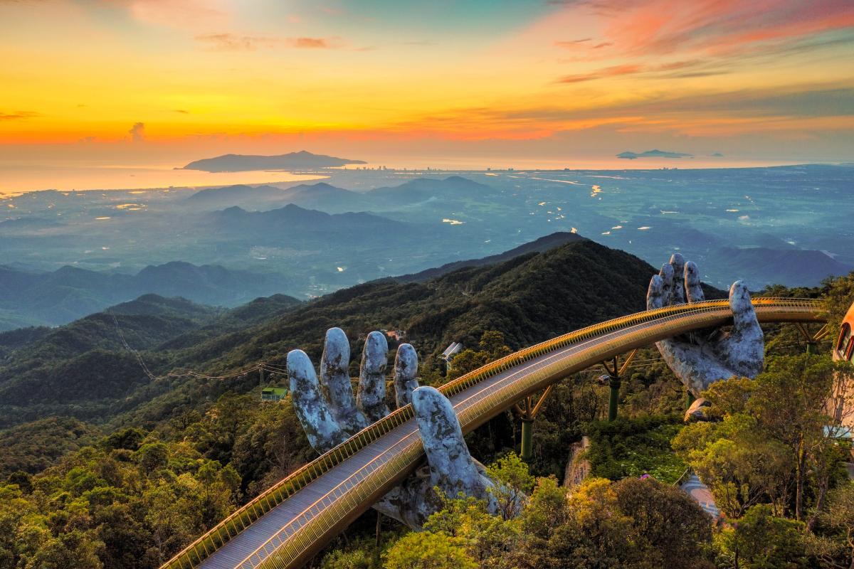 dia-diem-du-lich-mien-trung-trai-nghiem-khong-the-bo-lo-1