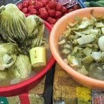 Dưa muối không nên mua: nhận biết ngay để tránh rước họa