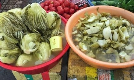 Dưa muối không nên mua: nhận biết ngay để tránh rước họa